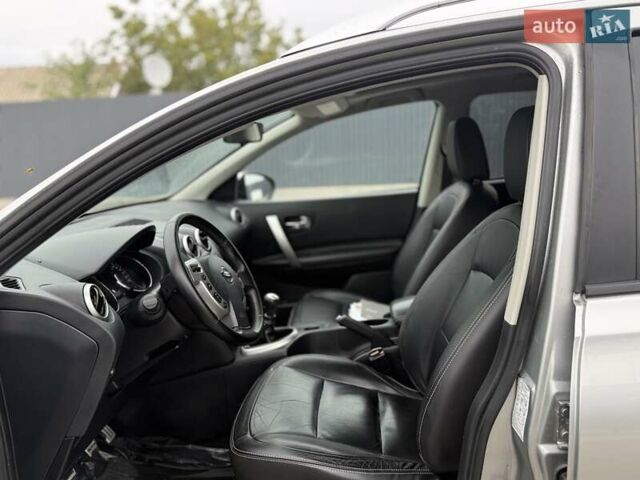 Сірий Ніссан Кашкай 2, об'ємом двигуна 1.5 л та пробігом 162 тис. км за 12500 $, фото 31 на Automoto.ua