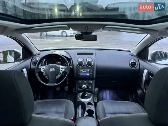 Серый Ниссан Кашкай 2, объемом двигателя 1.6 л и пробегом 239 тыс. км за 9199 $, фото 13 на Automoto.ua