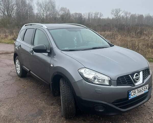 Сірий Ніссан Кашкай 2, об'ємом двигуна 1.46 л та пробігом 275 тис. км за 11000 $, фото 1 на Automoto.ua