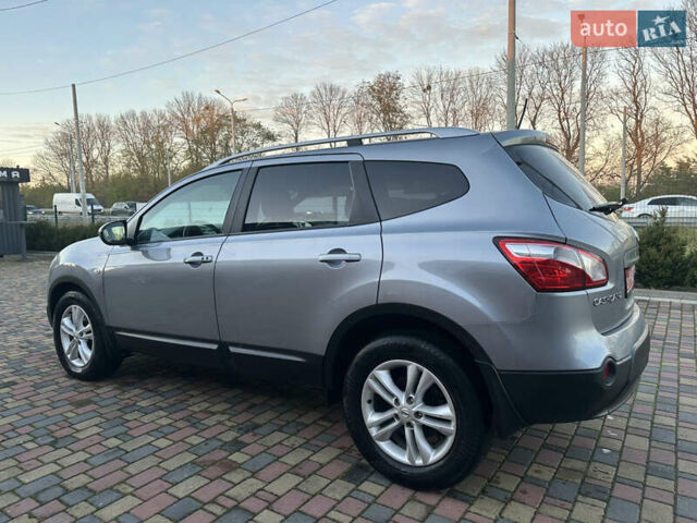 Сірий Ніссан Кашкай 2, об'ємом двигуна 1.6 л та пробігом 220 тис. км за 11550 $, фото 2 на Automoto.ua
