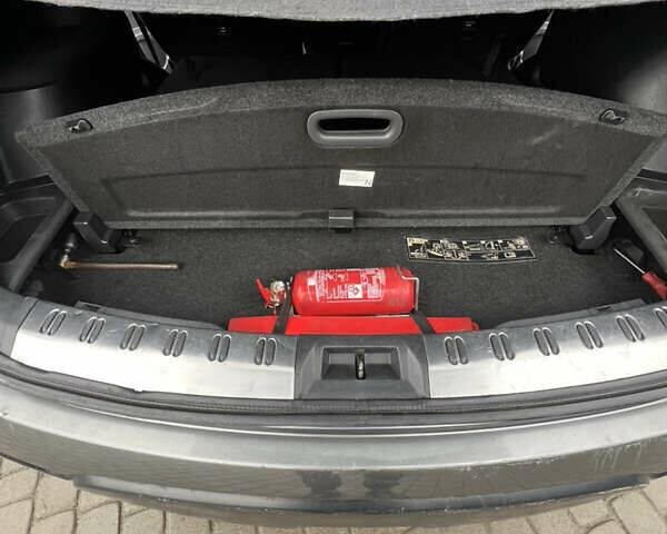 Сірий Ніссан Кашкай 2, об'ємом двигуна 1.6 л та пробігом 246 тис. км за 11400 $, фото 29 на Automoto.ua