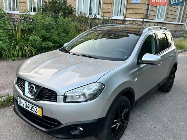 Сірий Ніссан Кашкай 2, об'ємом двигуна 1.6 л та пробігом 268 тис. км за 11950 $, фото 3 на Automoto.ua