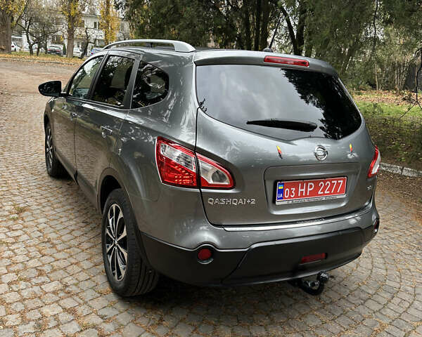 Серый Ниссан Кашкай 2, объемом двигателя 2 л и пробегом 218 тыс. км за 12400 $, фото 19 на Automoto.ua