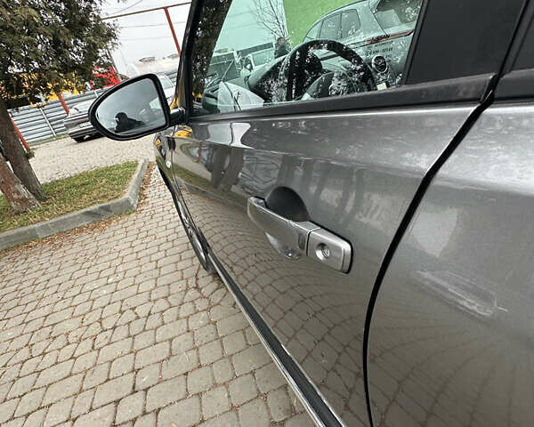 Серый Ниссан Кашкай 2, объемом двигателя 1.6 л и пробегом 240 тыс. км за 10999 $, фото 8 на Automoto.ua