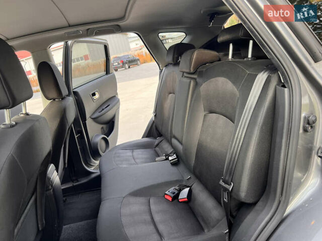 Ниссан Кашкай 2 2013 в Луцке на Automoto.ua Серый Ниссан Кашкай 2, объемом двигателя 2 л и пробегом 219 тыс. км за 10750 $, фото 10 на Automoto.ua