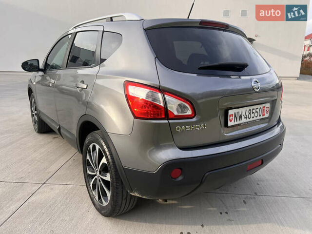 Ниссан Кашкай 2 2013 в Луцке на Automoto.ua Серый Ниссан Кашкай 2, объемом двигателя 2 л и пробегом 219 тыс. км за 10750 $, фото 3 на Automoto.ua