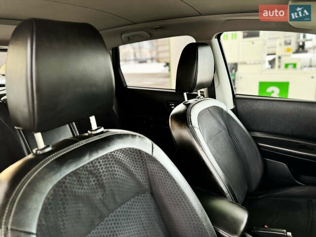 Серый Ниссан Кашкай 2, объемом двигателя 1.5 л и пробегом 220 тыс. км за 12299 $, фото 112 на Automoto.ua