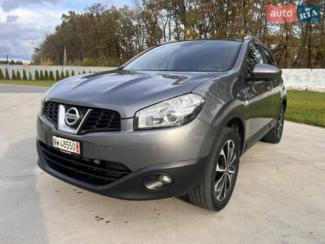 Ниссан Кашкай 2 2013 в Луцке на Automoto.ua Серый Ниссан Кашкай 2, объемом двигателя 2 л и пробегом 219 тыс. км за 10750 $, фото 2 на Automoto.ua