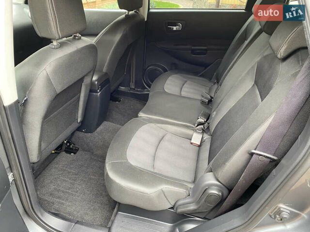 Сірий Ніссан Кашкай 2, об'ємом двигуна 2 л та пробігом 167 тис. км за 12400 $, фото 65 на Automoto.ua