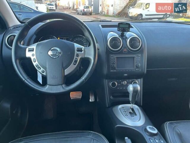 Сірий Ніссан Кашкай 2, об'ємом двигуна 2 л та пробігом 227 тис. км за 13900 $, фото 28 на Automoto.ua