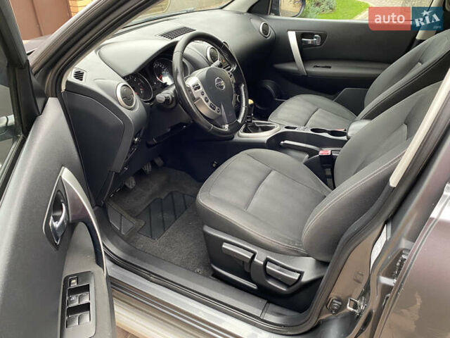 Сірий Ніссан Кашкай 2, об'ємом двигуна 2 л та пробігом 167 тис. км за 12400 $, фото 58 на Automoto.ua
