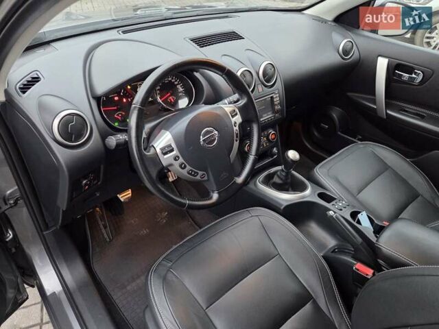 Серый Ниссан Кашкай 2, объемом двигателя 1.6 л и пробегом 180 тыс. км за 11300 $, фото 18 на Automoto.ua