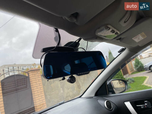 Сірий Ніссан Кашкай 2, об'ємом двигуна 2 л та пробігом 167 тис. км за 12400 $, фото 49 на Automoto.ua
