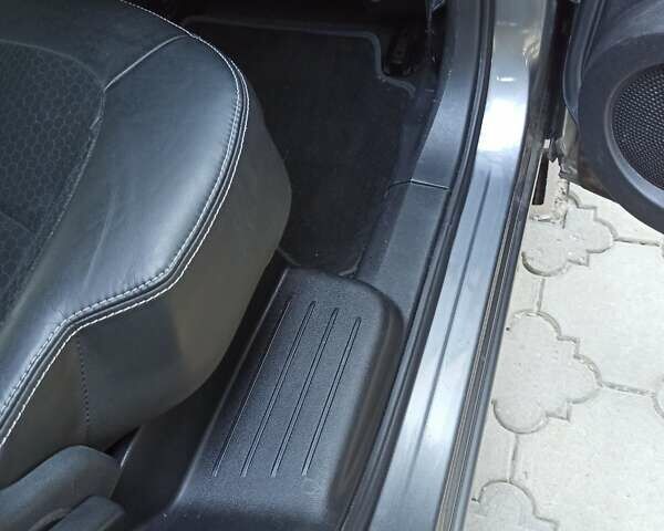 Серый Ниссан Кашкай 2, объемом двигателя 1.6 л и пробегом 193 тыс. км за 13300 $, фото 36 на Automoto.ua