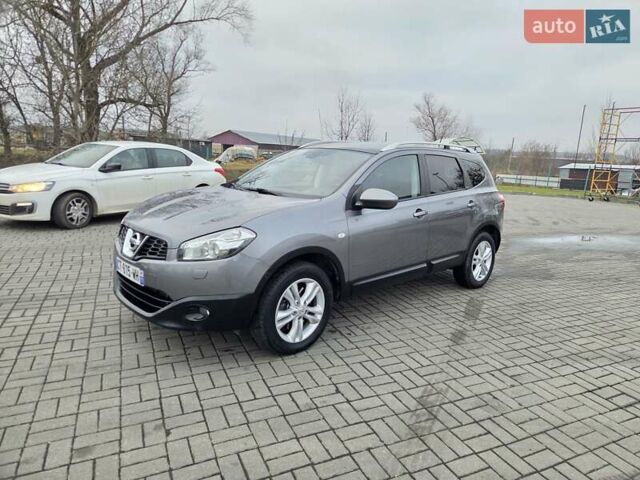 Серый Ниссан Кашкай 2, объемом двигателя 1.6 л и пробегом 180 тыс. км за 11300 $, фото 46 на Automoto.ua
