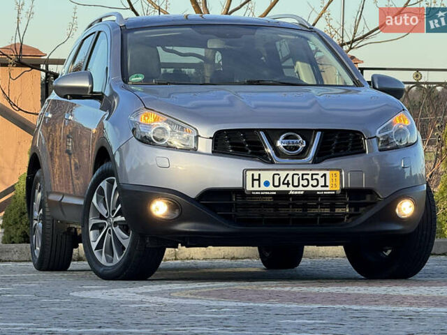 Серый Ниссан Кашкай 2, объемом двигателя 1.6 л и пробегом 180 тыс. км за 11999 $, фото 10 на Automoto.ua