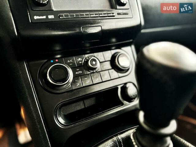 Серый Ниссан Кашкай 2, объемом двигателя 1.5 л и пробегом 220 тыс. км за 12299 $, фото 91 на Automoto.ua