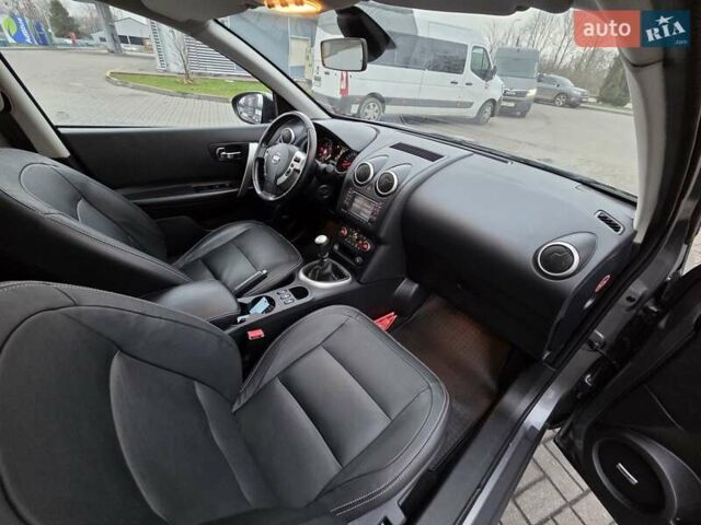 Серый Ниссан Кашкай 2, объемом двигателя 1.6 л и пробегом 180 тыс. км за 11300 $, фото 27 на Automoto.ua