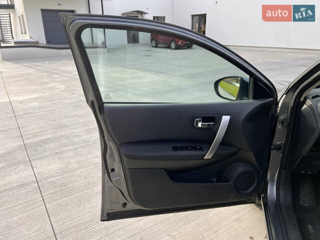 Ниссан Кашкай 2 2013 в Луцке на Automoto.ua Серый Ниссан Кашкай 2, объемом двигателя 2 л и пробегом 219 тыс. км за 10750 $, фото 14 на Automoto.ua