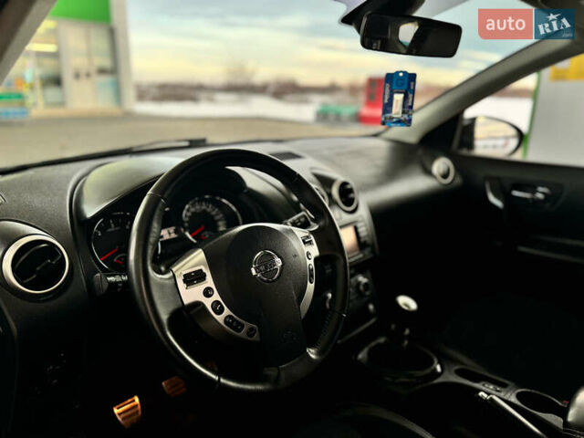 Серый Ниссан Кашкай 2, объемом двигателя 1.5 л и пробегом 220 тыс. км за 12299 $, фото 82 на Automoto.ua