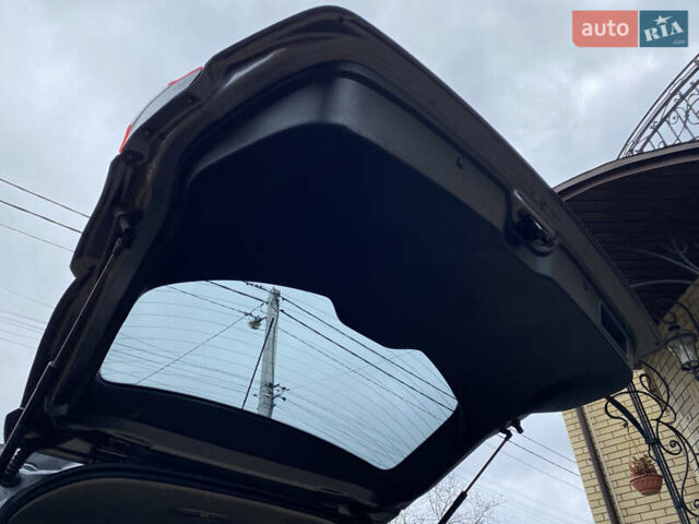 Сірий Ніссан Кашкай 2, об'ємом двигуна 2 л та пробігом 167 тис. км за 12400 $, фото 23 на Automoto.ua