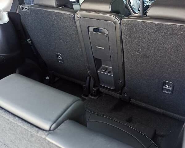 Серый Ниссан Кашкай 2, объемом двигателя 1.6 л и пробегом 193 тыс. км за 13300 $, фото 40 на Automoto.ua