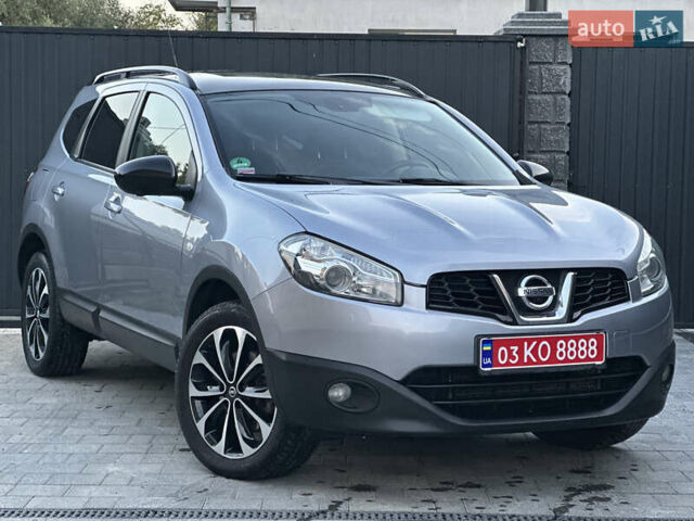 Сірий Ніссан Кашкай 2, об'ємом двигуна 1.6 л та пробігом 196 тис. км за 12500 $, фото 3 на Automoto.ua