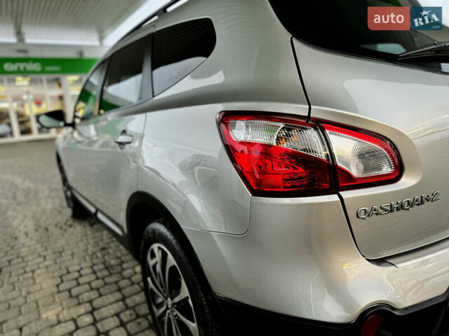 Серый Ниссан Кашкай 2, объемом двигателя 1.5 л и пробегом 220 тыс. км за 12299 $, фото 33 на Automoto.ua