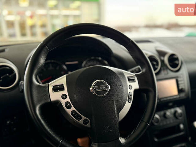 Серый Ниссан Кашкай 2, объемом двигателя 1.5 л и пробегом 220 тыс. км за 12299 $, фото 83 на Automoto.ua