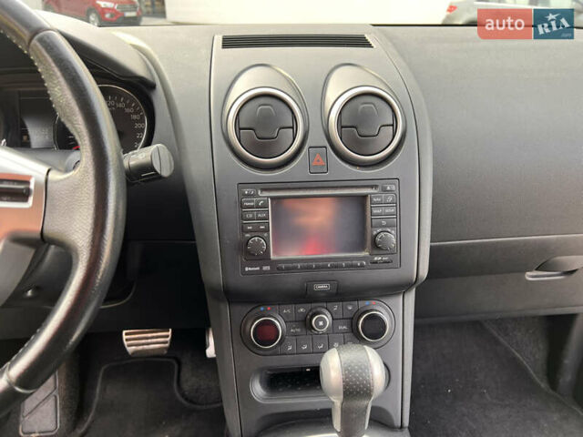 Ниссан Кашкай 2 2013 в Луцке на Automoto.ua Серый Ниссан Кашкай 2, объемом двигателя 2 л и пробегом 219 тыс. км за 10750 $, фото 21 на Automoto.ua