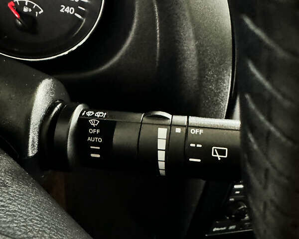 Серый Ниссан Кашкай 2, объемом двигателя 1.5 л и пробегом 220 тыс. км за 12299 $, фото 87 на Automoto.ua