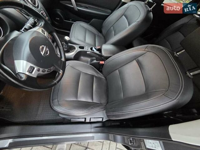 Серый Ниссан Кашкай 2, объемом двигателя 1.6 л и пробегом 180 тыс. км за 11300 $, фото 16 на Automoto.ua