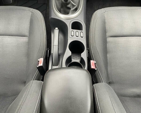 Сірий Ніссан Кашкай 2, об'ємом двигуна 2 л та пробігом 167 тис. км за 12400 $, фото 68 на Automoto.ua