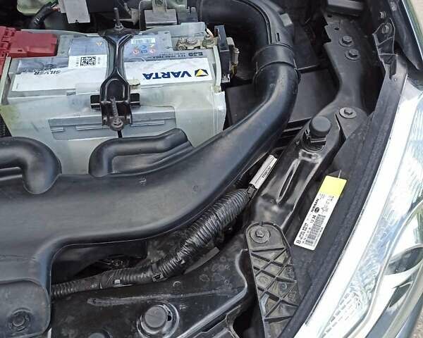 Серый Ниссан Кашкай 2, объемом двигателя 1.6 л и пробегом 193 тыс. км за 13300 $, фото 7 на Automoto.ua