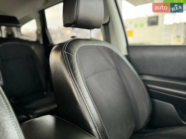 Серый Ниссан Кашкай 2, объемом двигателя 1.5 л и пробегом 220 тыс. км за 12299 $, фото 114 на Automoto.ua