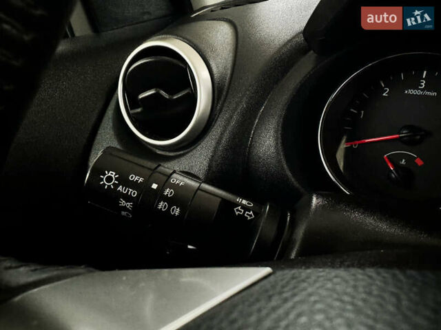 Серый Ниссан Кашкай 2, объемом двигателя 1.5 л и пробегом 220 тыс. км за 12299 $, фото 86 на Automoto.ua