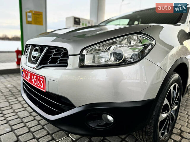 Серый Ниссан Кашкай 2, объемом двигателя 1.5 л и пробегом 220 тыс. км за 12299 $, фото 6 на Automoto.ua