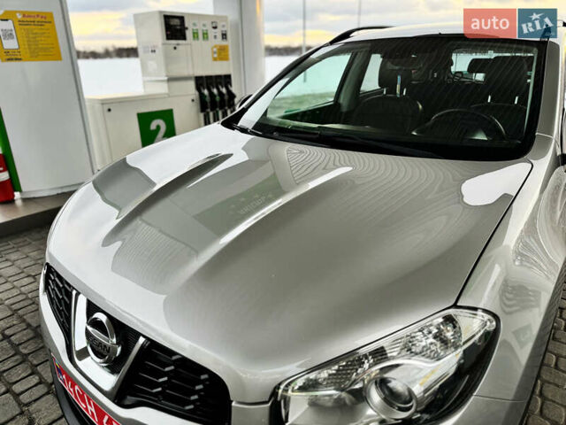 Серый Ниссан Кашкай 2, объемом двигателя 1.5 л и пробегом 220 тыс. км за 12299 $, фото 4 на Automoto.ua