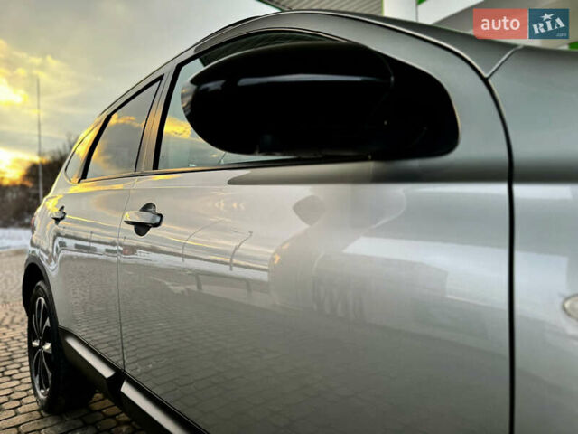 Серый Ниссан Кашкай 2, объемом двигателя 1.5 л и пробегом 220 тыс. км за 12299 $, фото 59 на Automoto.ua