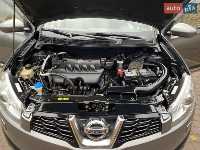 Сірий Ніссан Кашкай 2, об'ємом двигуна 2 л та пробігом 167 тис. км за 12400 $, фото 92 на Automoto.ua