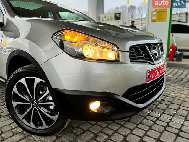 Серый Ниссан Кашкай 2, объемом двигателя 1.5 л и пробегом 220 тыс. км за 12299 $, фото 51 на Automoto.ua