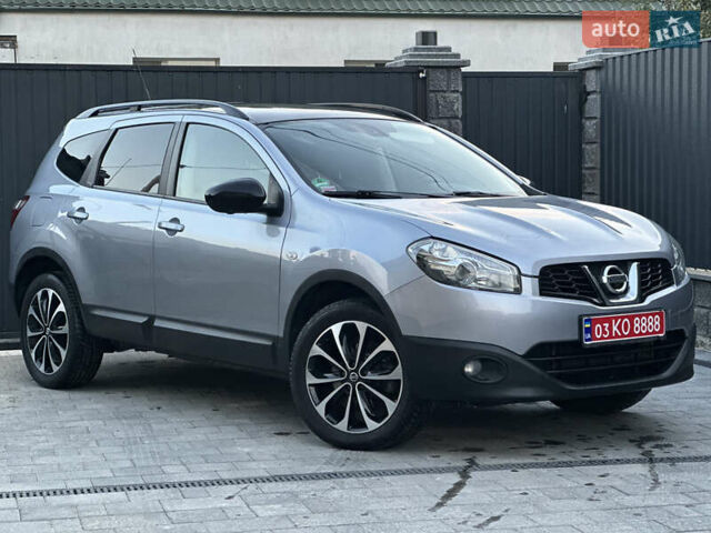 Сірий Ніссан Кашкай 2, об'ємом двигуна 1.6 л та пробігом 196 тис. км за 12500 $, фото 4 на Automoto.ua