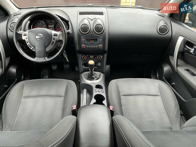 Сірий Ніссан Кашкай 2, об'ємом двигуна 2 л та пробігом 167 тис. км за 12400 $, фото 66 на Automoto.ua