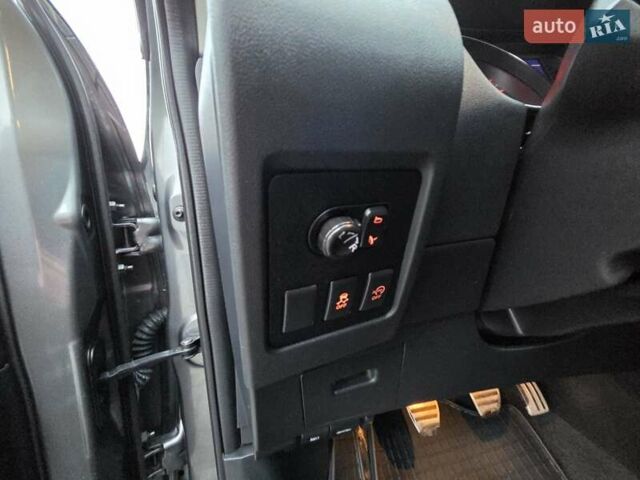 Серый Ниссан Кашкай 2, объемом двигателя 1.6 л и пробегом 180 тыс. км за 11300 $, фото 14 на Automoto.ua