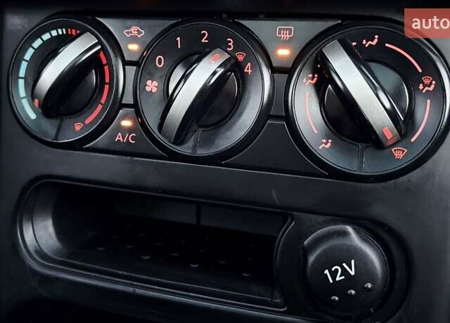 Ниссан Кашкай 2 2013 в Виннице на Automoto.ua Серый Ниссан Кашкай 2, объемом двигателя 1.6 л и пробегом 218 тыс. км за 9750 $, фото 39 на Automoto.ua