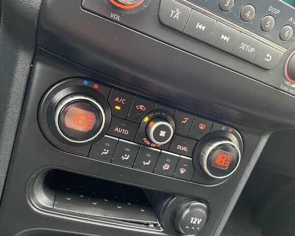 Сірий Ніссан Кашкай 2, об'ємом двигуна 2 л та пробігом 167 тис. км за 12400 $, фото 77 на Automoto.ua