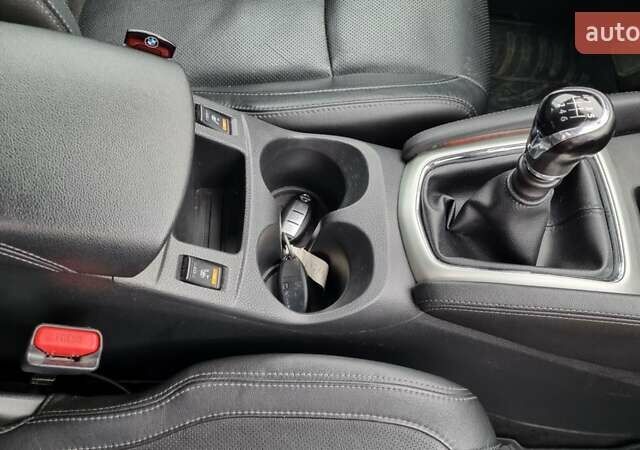 Серый Ниссан Кашкай 2, объемом двигателя 1.6 л и пробегом 214 тыс. км за 15500 $, фото 23 на Automoto.ua