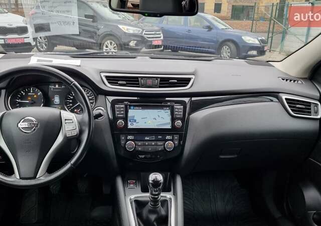 Серый Ниссан Кашкай 2, объемом двигателя 1.6 л и пробегом 214 тыс. км за 15500 $, фото 10 на Automoto.ua