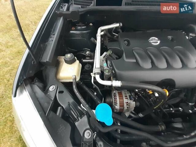 Синий Ниссан Кашкай 2, объемом двигателя 2 л и пробегом 164 тыс. км за 10500 $, фото 7 на Automoto.ua