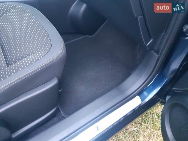 Синий Ниссан Кашкай 2, объемом двигателя 2 л и пробегом 164 тыс. км за 10500 $, фото 57 на Automoto.ua